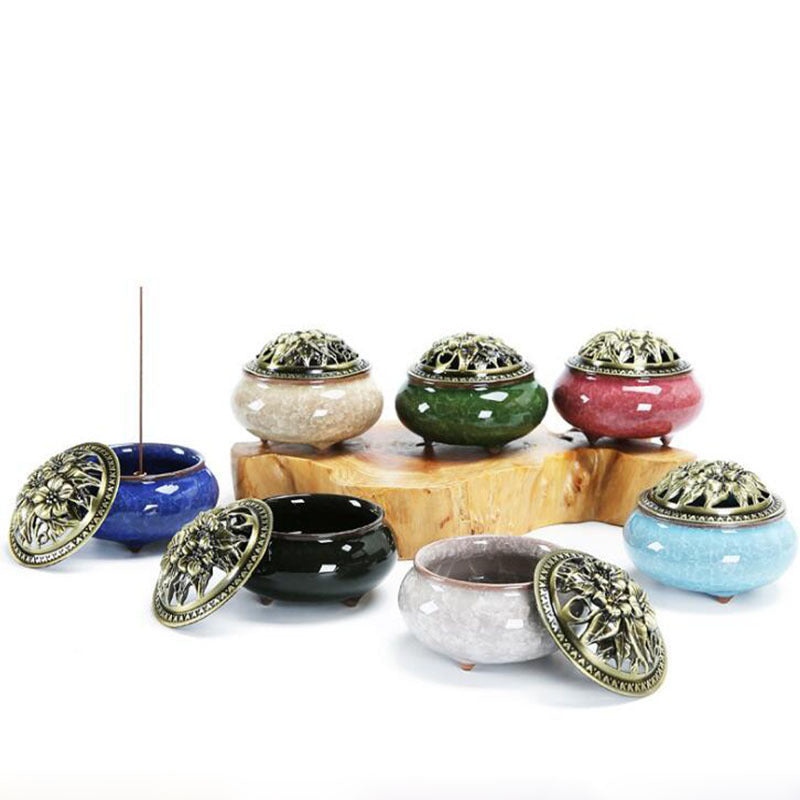 Retro Incense Burner,Indulge in a moment of tranquility with our Retro Incense Burner. Its sleek design and ethereal smoke beckon you to escape to a world of pure relaxation. Let the calming fragrance of incense fill your space and soothe your senses. Enhance your home décor with this timeless piece.