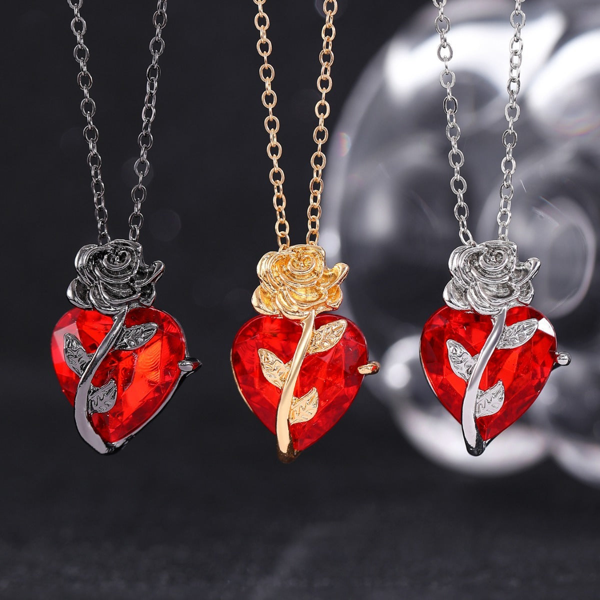 Heart-Shaped Clavicle Chain Necklace