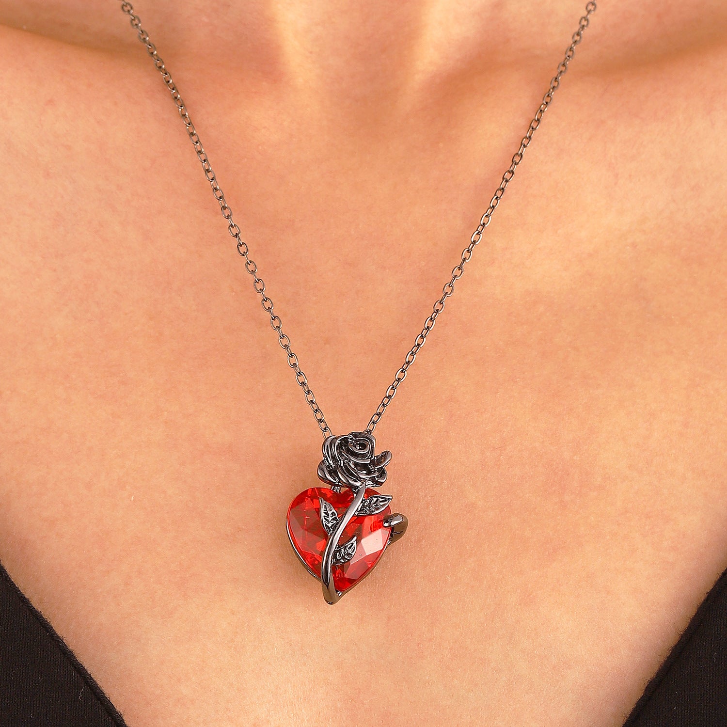 Heart-Shaped Clavicle Chain Necklace