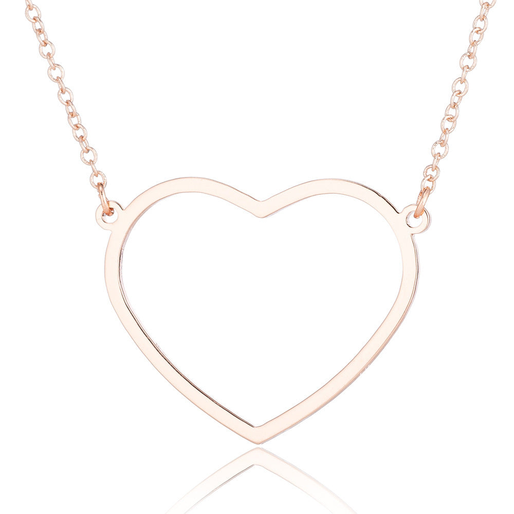 Simple Elegant Peach Heart Women's Clavicle Chain Necklace0 Simple Elegant Peach Heart Women's Necklace