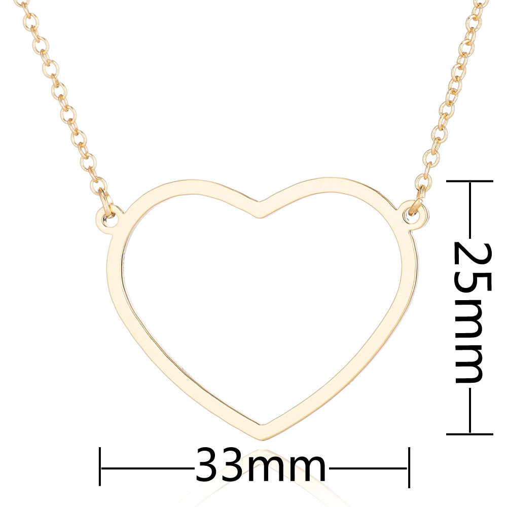 Simple Elegant Peach Heart Women's Clavicle Chain Necklace0 Simple Elegant Peach Heart Women's Necklace