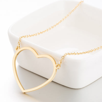 Simple Elegant Peach Heart Women's Clavicle Chain Necklace0 Simple Elegant Peach Heart Women's Necklace