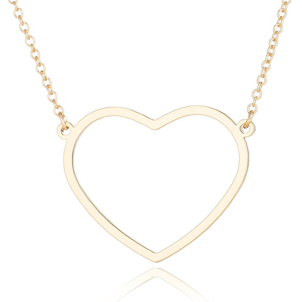 Simple Elegant Peach Heart Women's Clavicle Chain Necklace0 Simple Elegant Peach Heart Women's Necklace