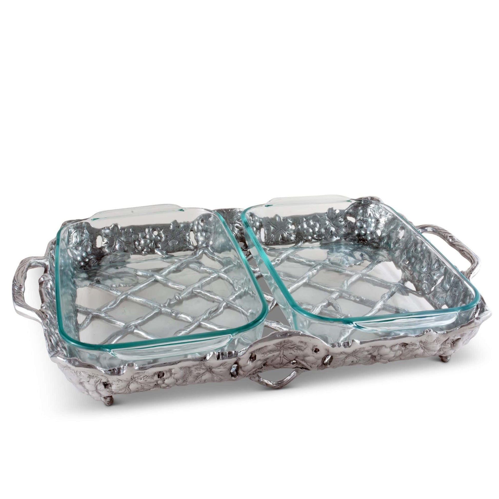 "Grape Pyrex|Holder 2qt"Stylishly display and protect your 2qt Pyrex dish with our Grape Pyrex Holder! Its elegant grape design adds a touch of sophistication to your kitchen. Keep your Pyrex dish safe from scratches and breakage, while also adding a beautiful accessory to your cooking routine"